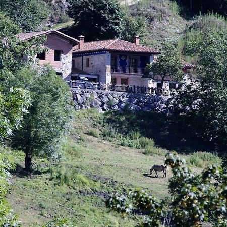 La Casina De Berdayes Guest House Labra Exterior photo