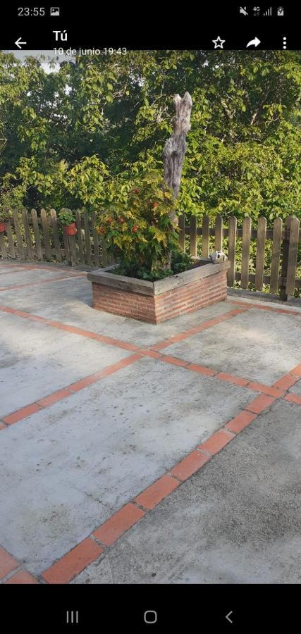 La Casina De Berdayes Guest House Labra Exterior photo