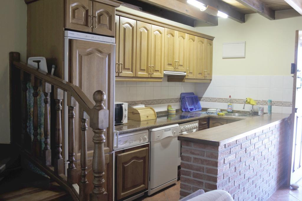 La Casina De Berdayes Guest House Labra Exterior photo