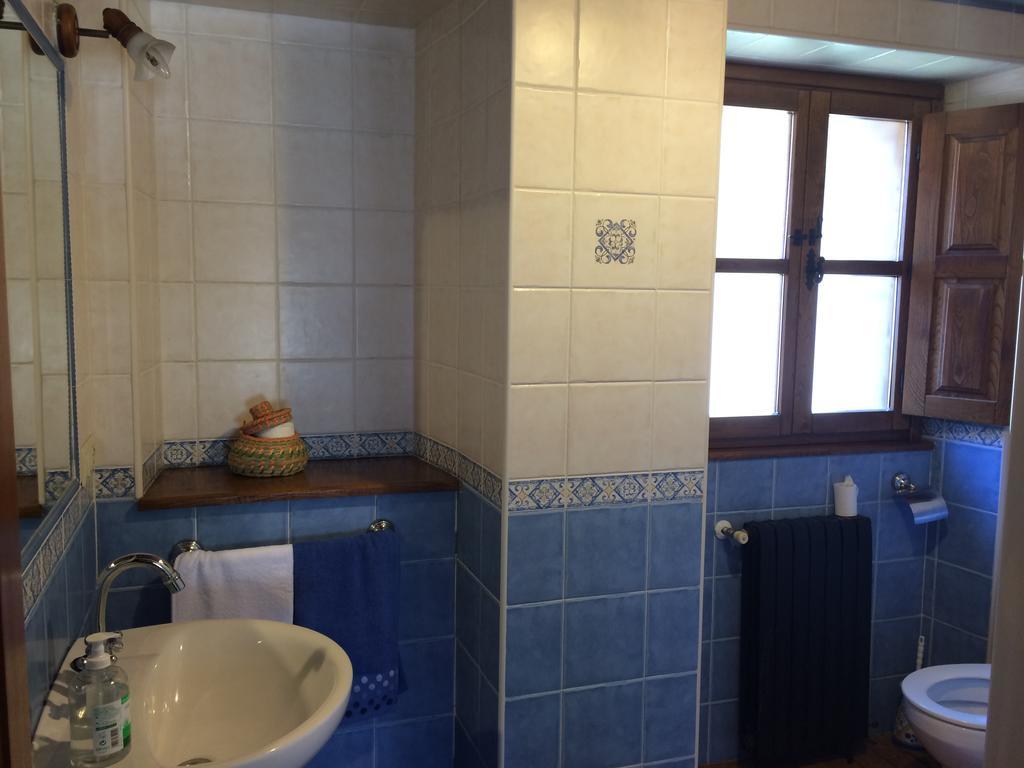 La Casina De Berdayes Guest House Labra Exterior photo